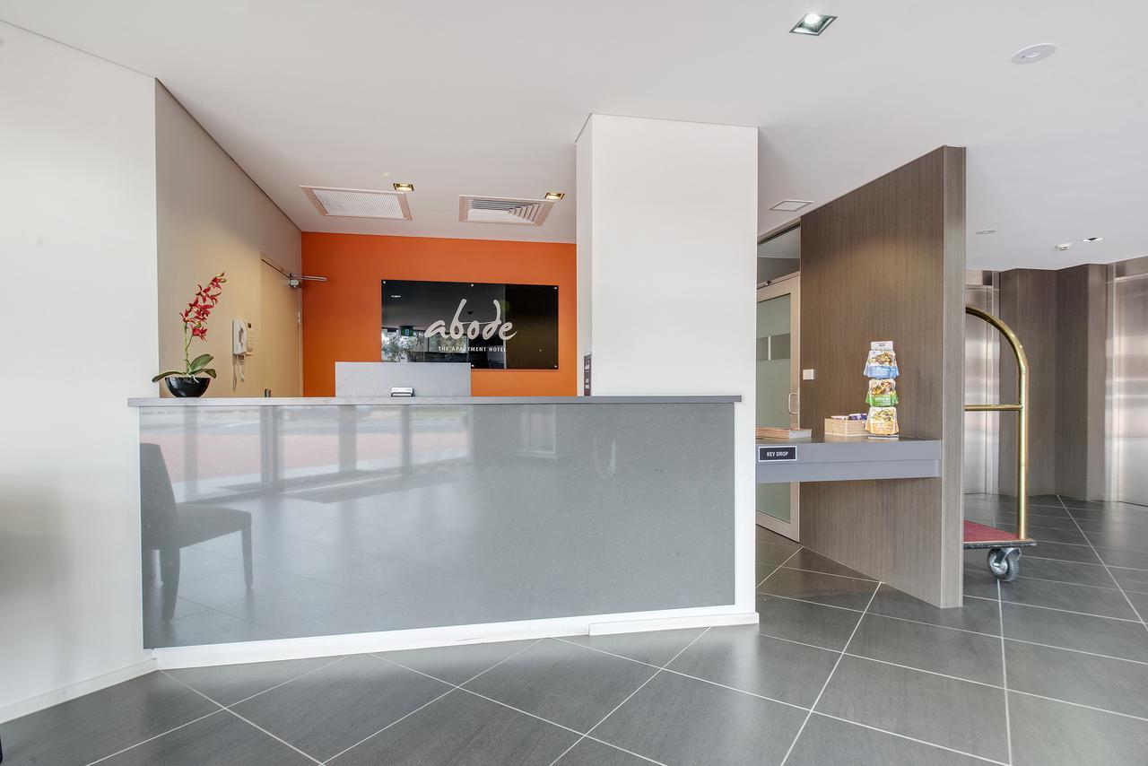 Aparthotel Abode Tuggeranong Canberra Exterior foto
